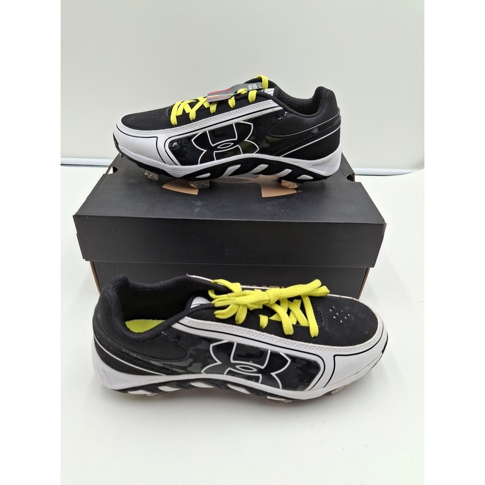 Under Armour Spine Glyde ST CC Women's Black/White Softball Cleats Size 6.5, New